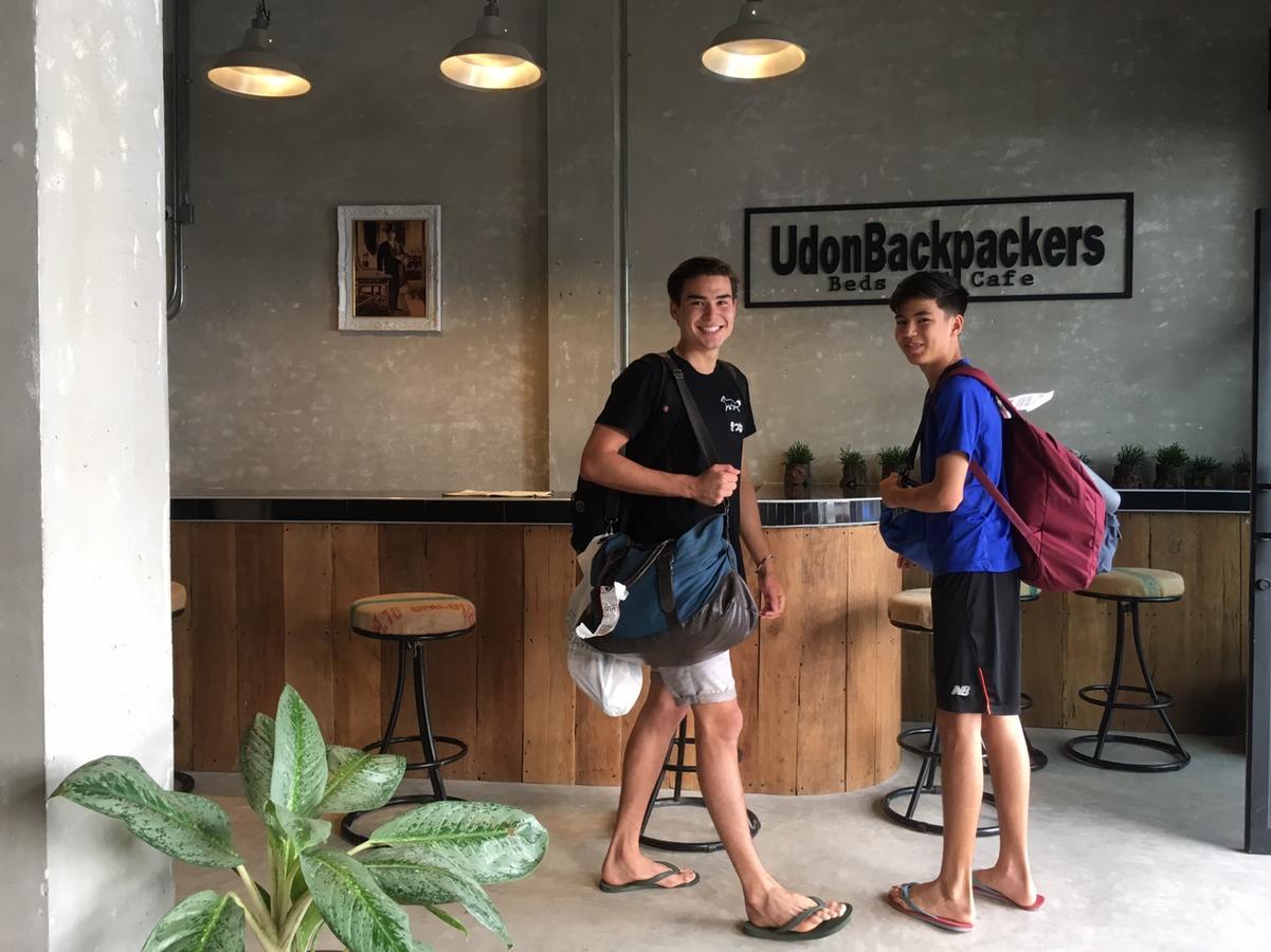 ウドーンターニー ウドンバックパッカーズ ベッズ アンド カフェホステル エクステリア 写真